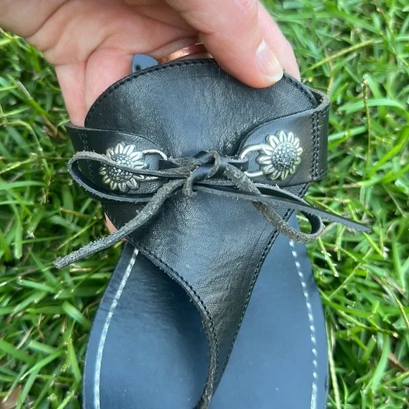 🌻Brighton Sandals🌻 - Picture 5 of 10